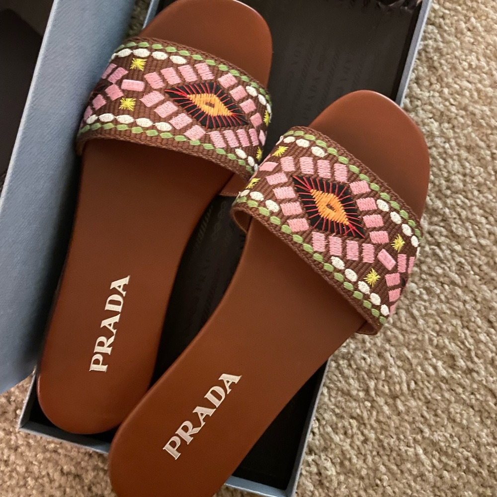 prada slipper